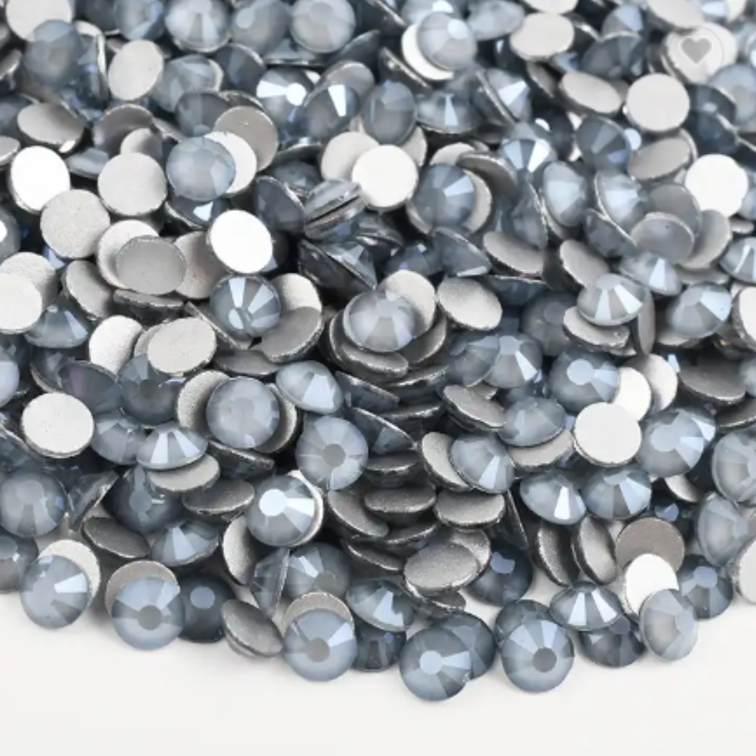 152 Mocca Grey - Premium Rhinestones