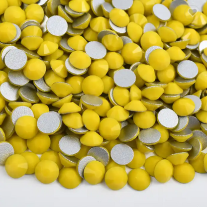 157 Chalk Yellow - Premium Rhinestones