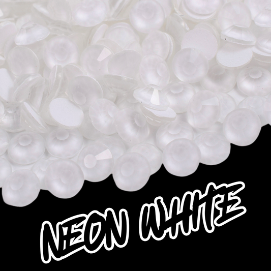 096 Neon White - Premium Rhinestones