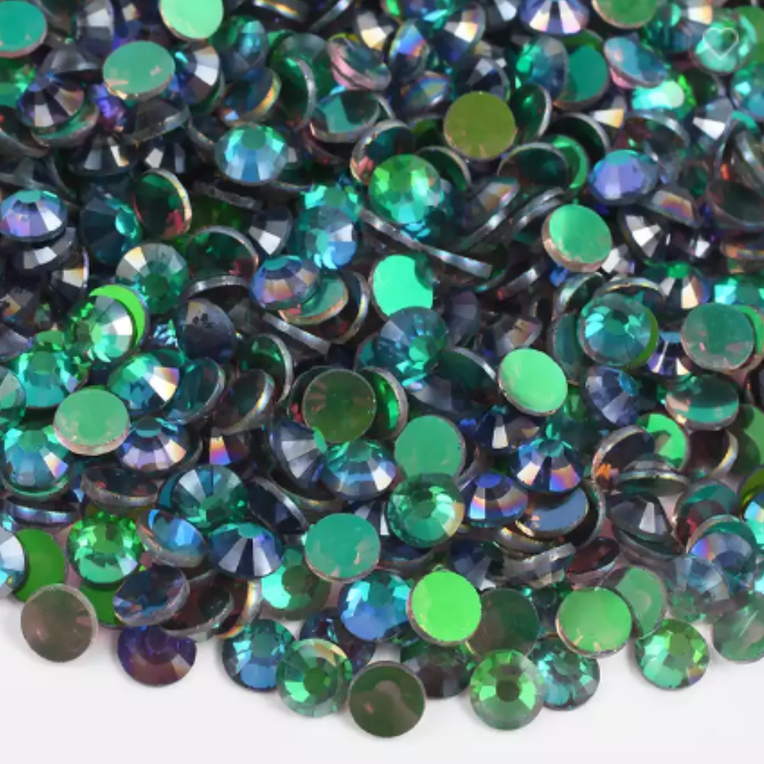 118 Polar Light Green - Premium Glass Crystal Flatback Rhinestones
