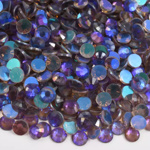 119 Polar Light Purple - Premium Rhinestones