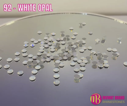 092 White Opal - Premium Rhinestones
